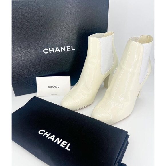 Authentic CHANEL 2022 Chelsea Ivory CC Logo Block Heel Ankle Boots Size … - Picture 15 of 17